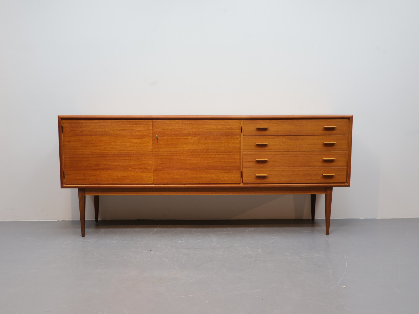 Vintage dressoir teakhout WK Möbel jaren 60