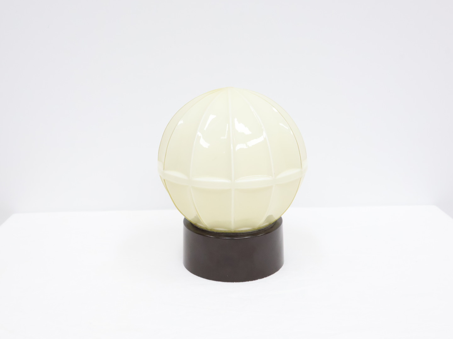 Vintage plafondlamp / glas kunsstof / geel bruin / Thabur