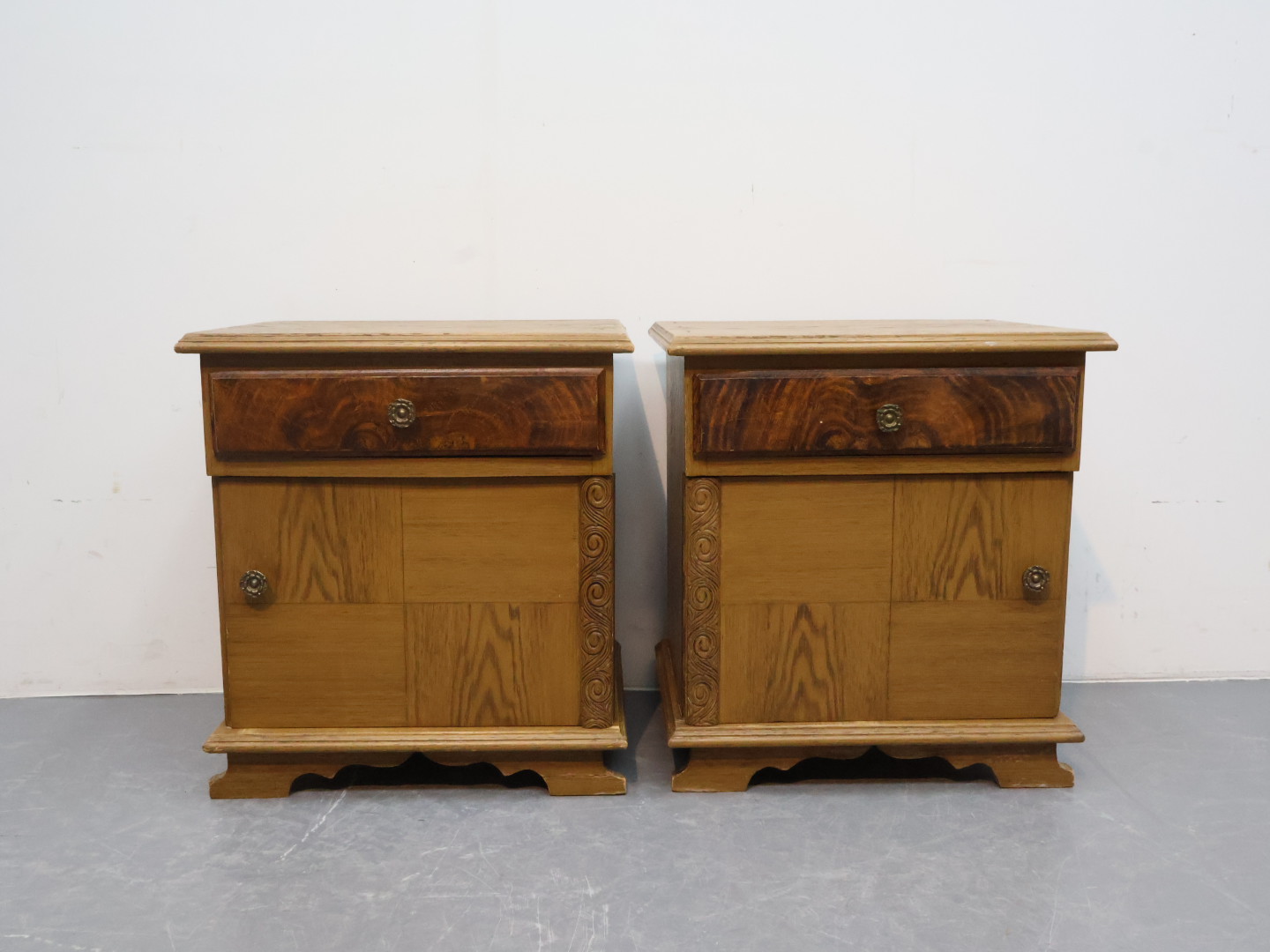 Vintage nachtkastjes / teak berken / lade deur / glasplaat