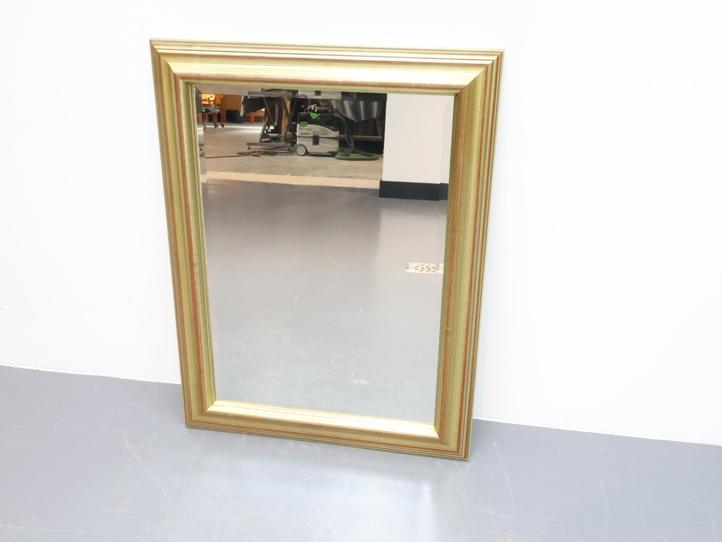 Vintage spiegel / glas kunststof / goud / vierkant