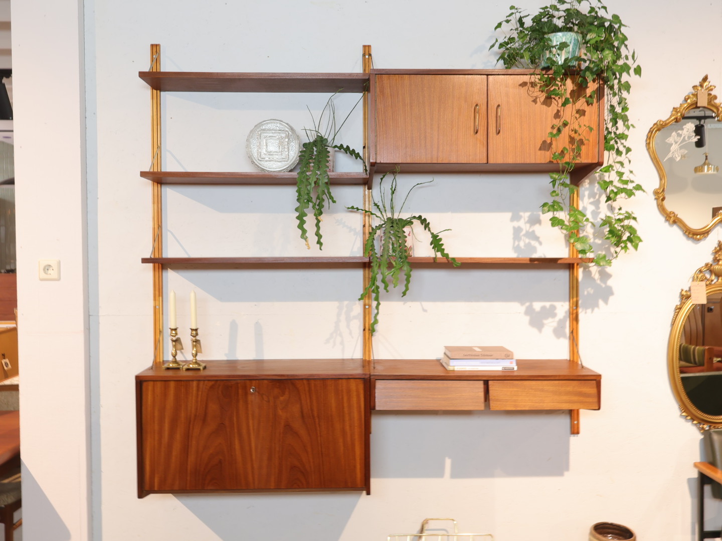 Vintage wandsysteem jaren `60 teak