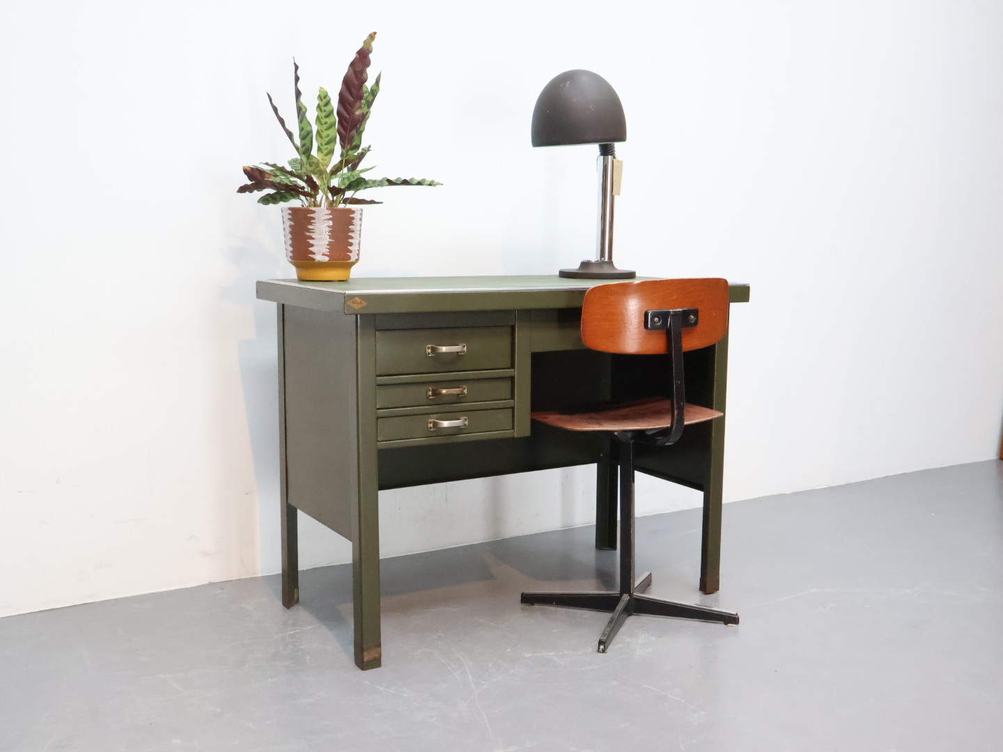 Vintage bureau van Blerck industrieel groen metaal