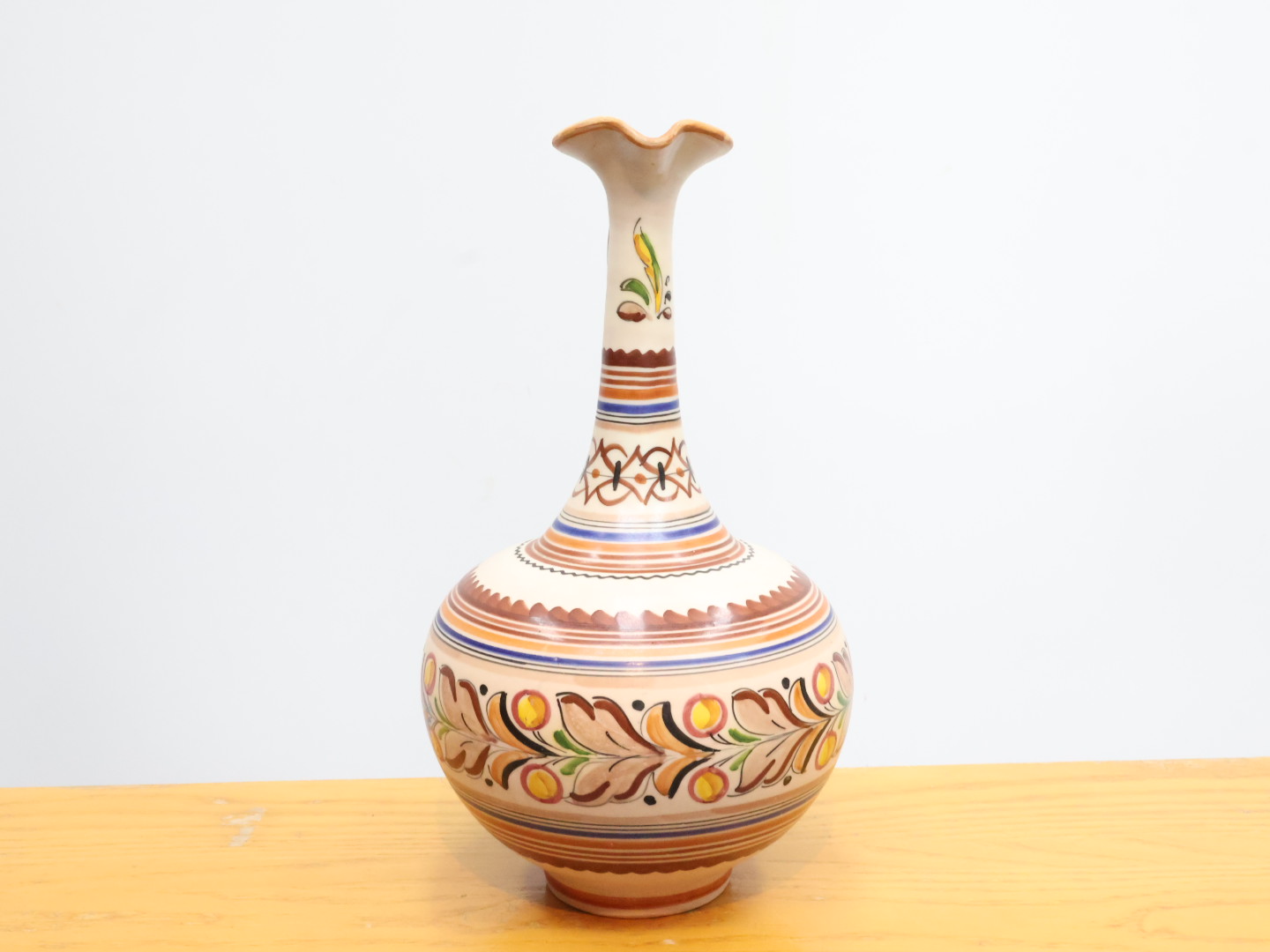 Vintage oorvaas / keramiek / multicolor / Sangvuino Toledo 7
