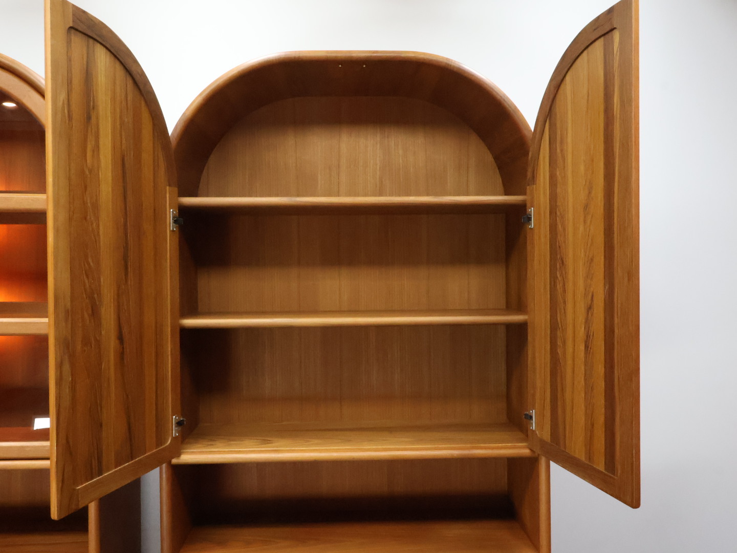 Vintage boogkast / deuren / teak / Dyrlund
